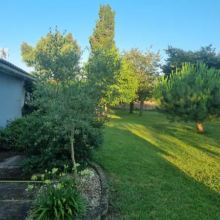 L'oustalet Classe 2 Etoiles Carbonne